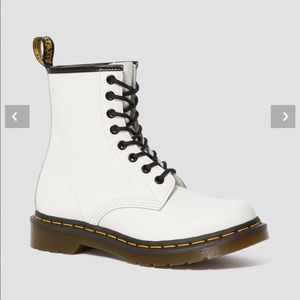 Dr. Marten’s 1460 Women’s Boots